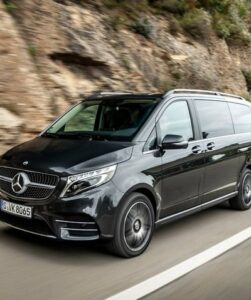 Van Mercedes VTC – Transport 7 Passagers Paris